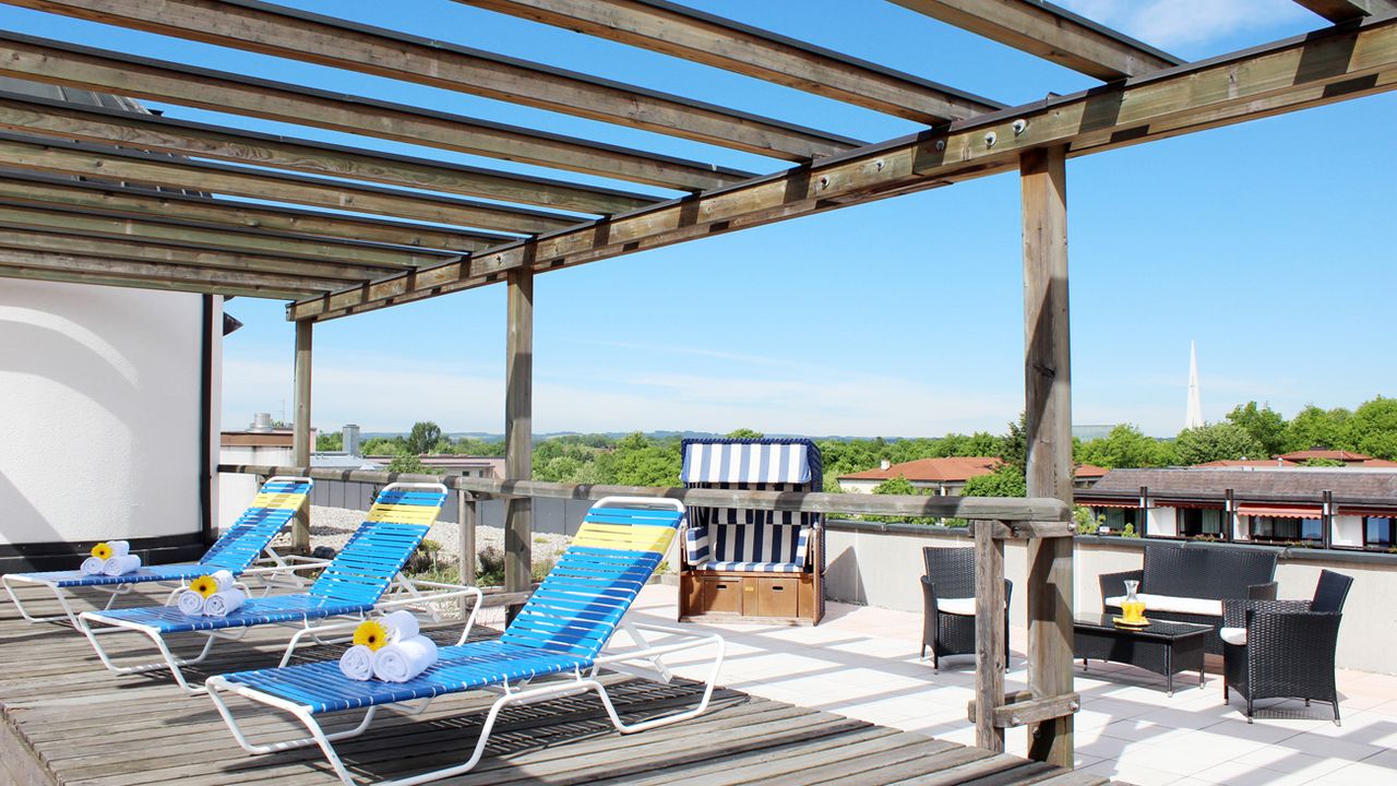 Kur- & Thermalhotel Ludwig Thoma Dachterrasse Kur- & Thermalhotel Ludwig Thoma Dachterrasse